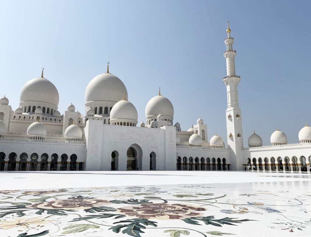 moschee-abu-dhabi-reiseblog-vom-reisen